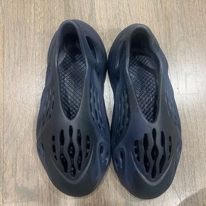 Yeezy Foam Runner